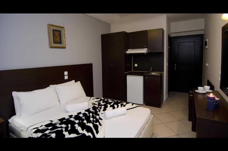 Hotel Anesis Paralia Exterior photo